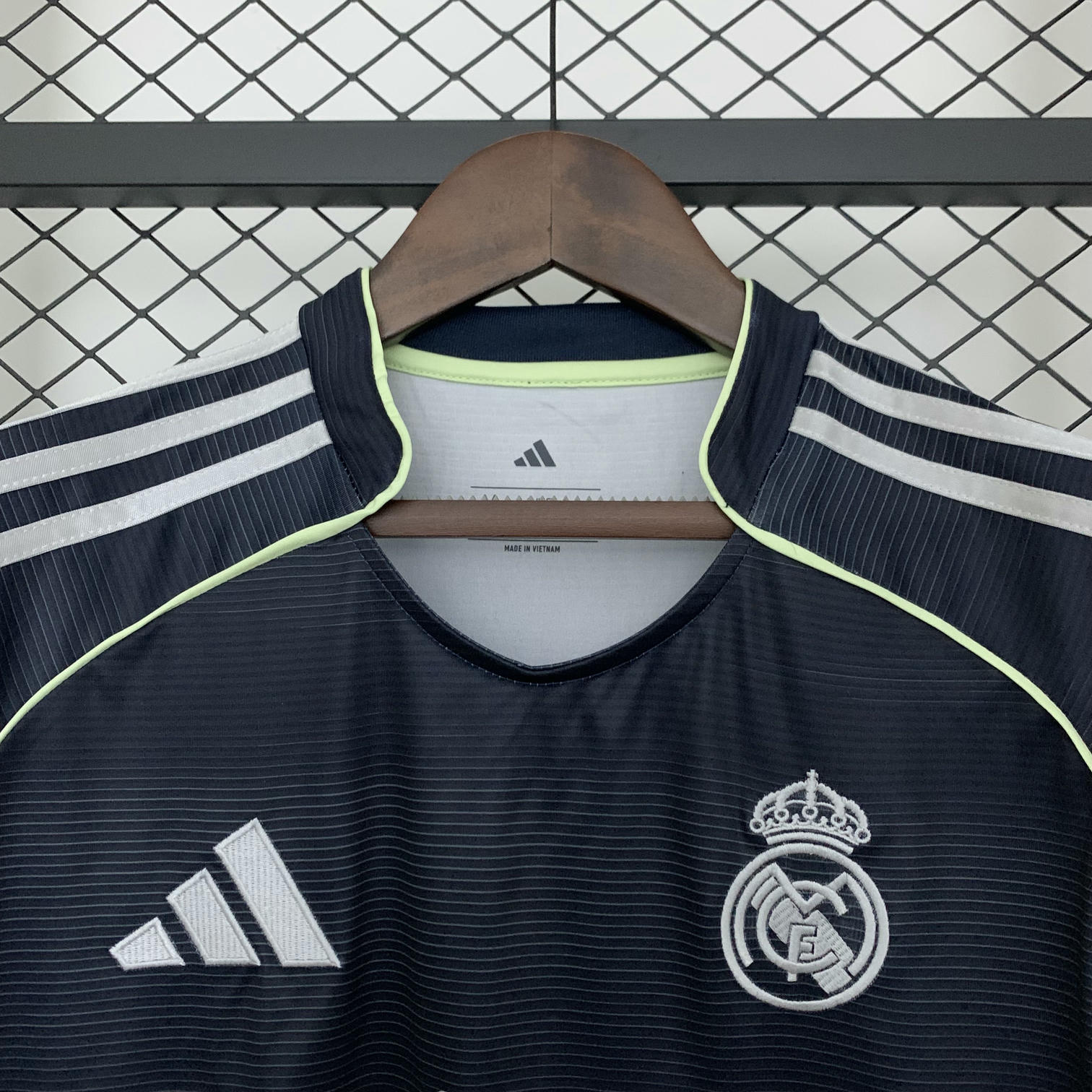 Real Madrid away 25/26