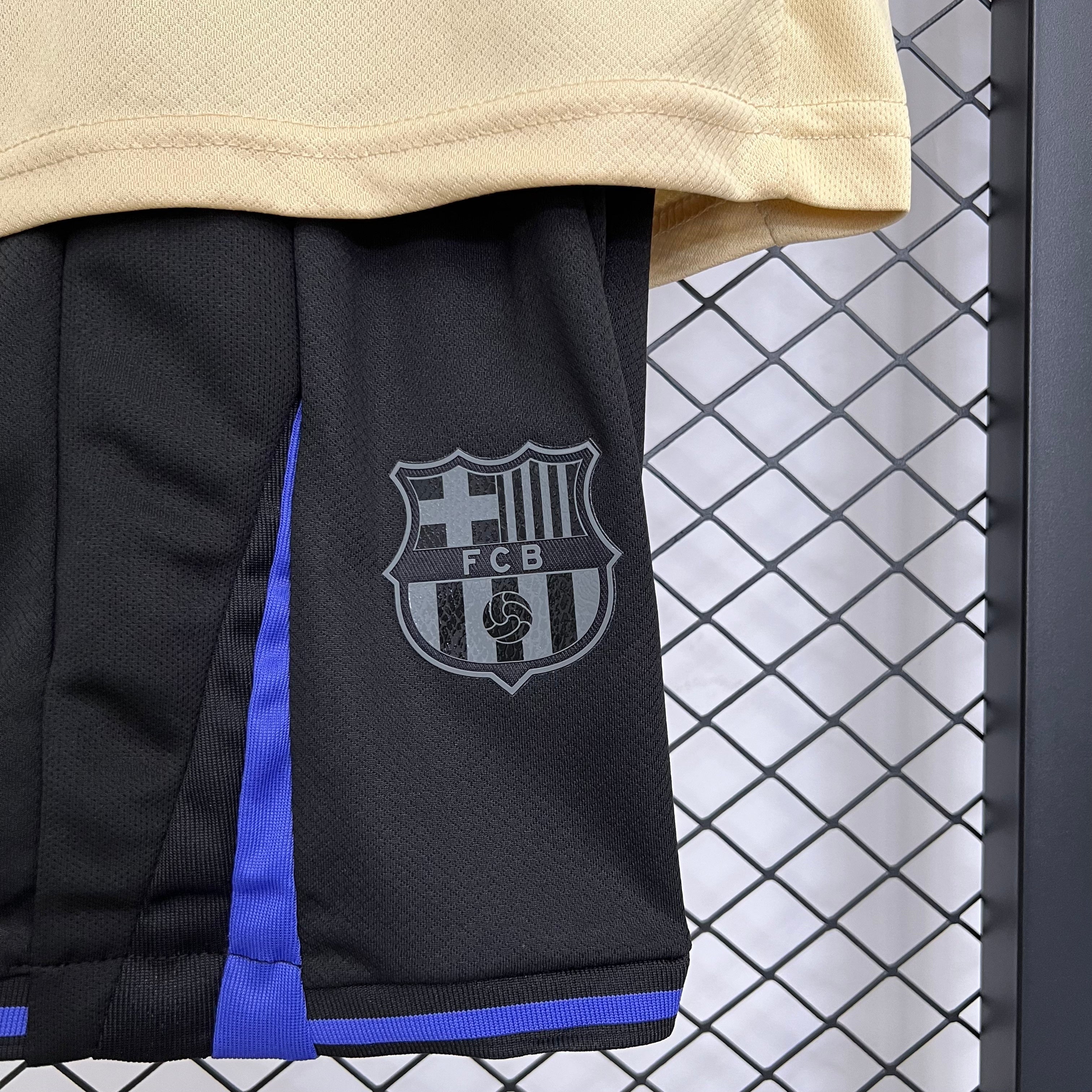 Barcelona 3rd 25/26 tenue kids