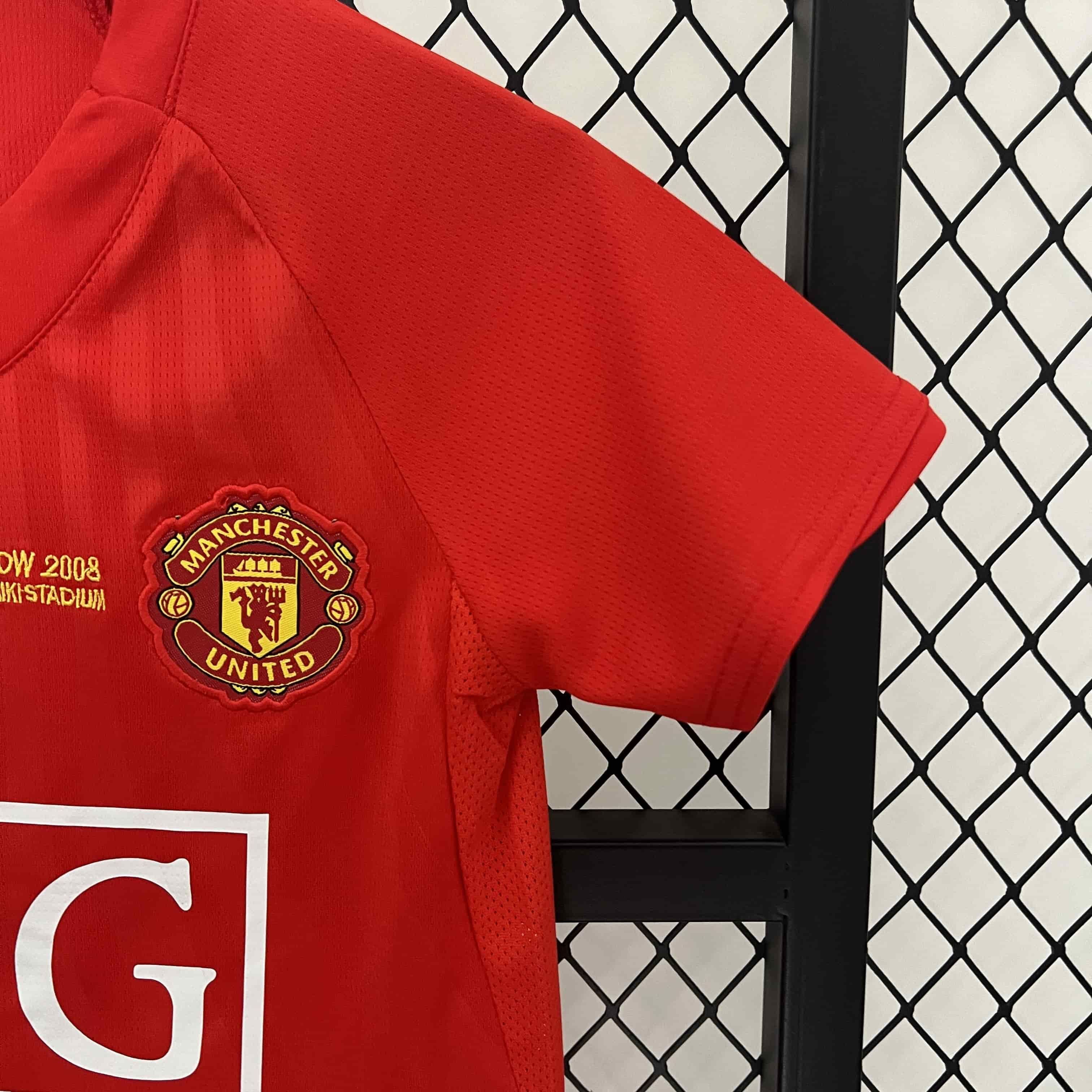 Manchester United home kit 2008 Kids