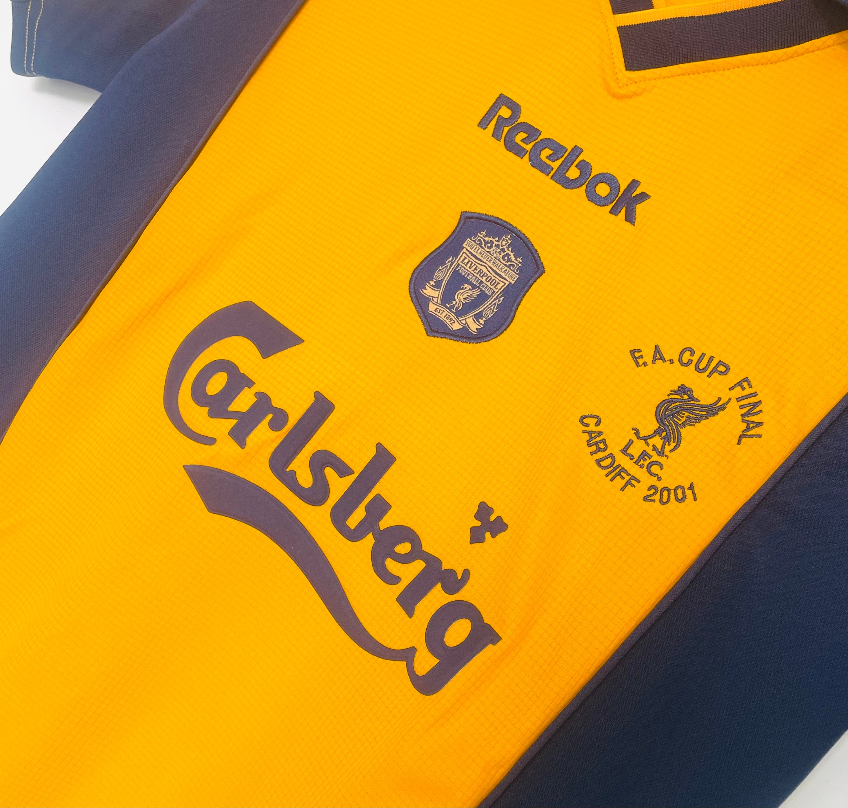 Liverpool Away 2000/02