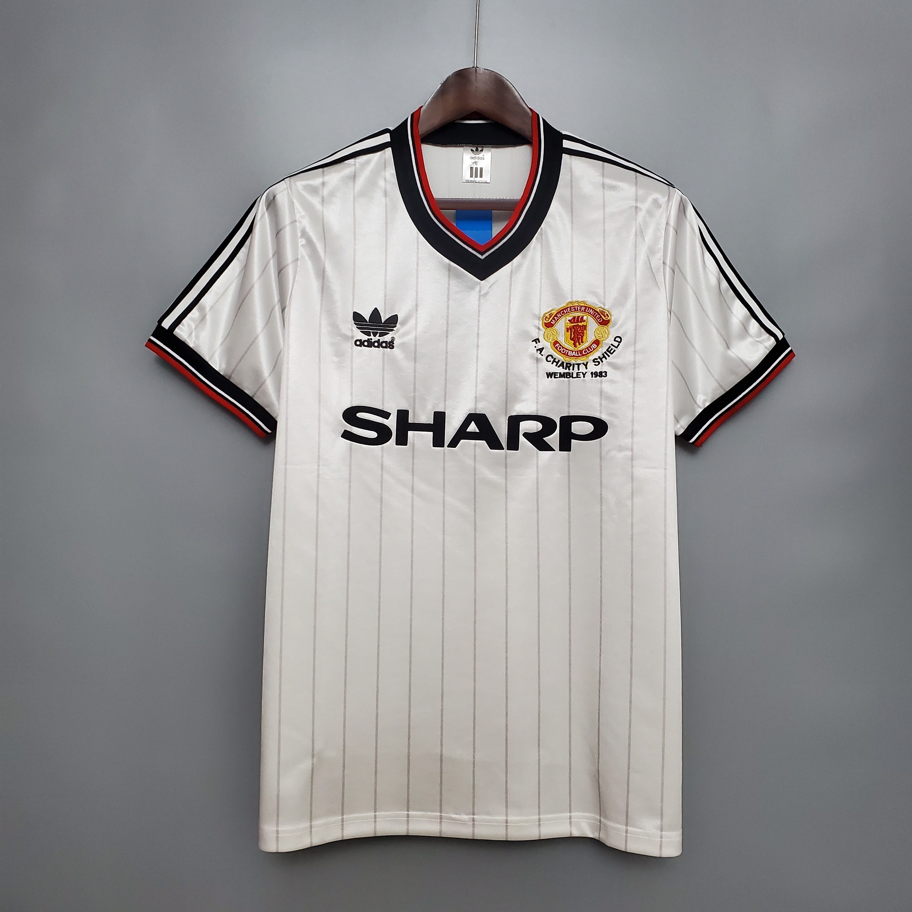 Manchester united Retro 82/83