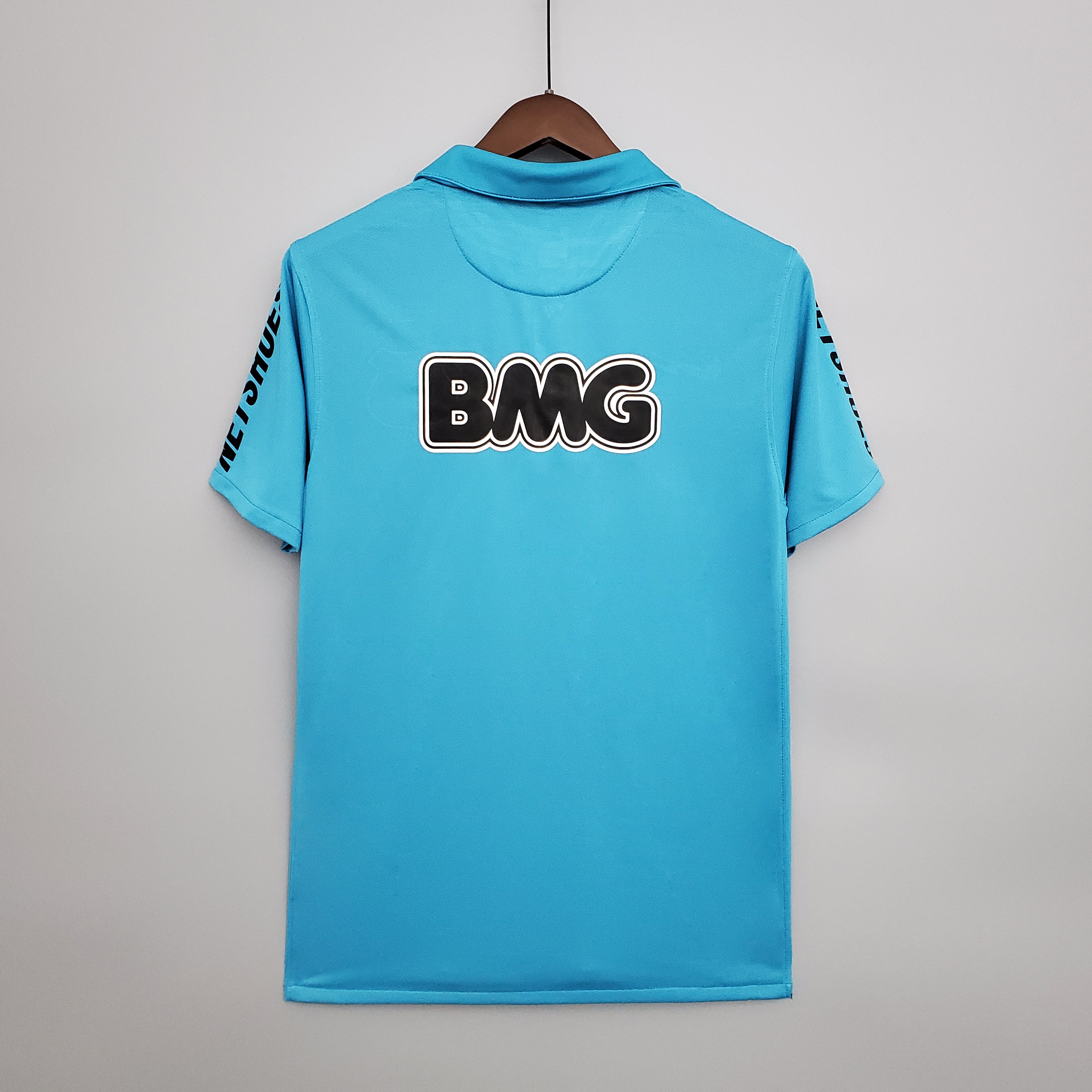 Santos 2011 away Neymar