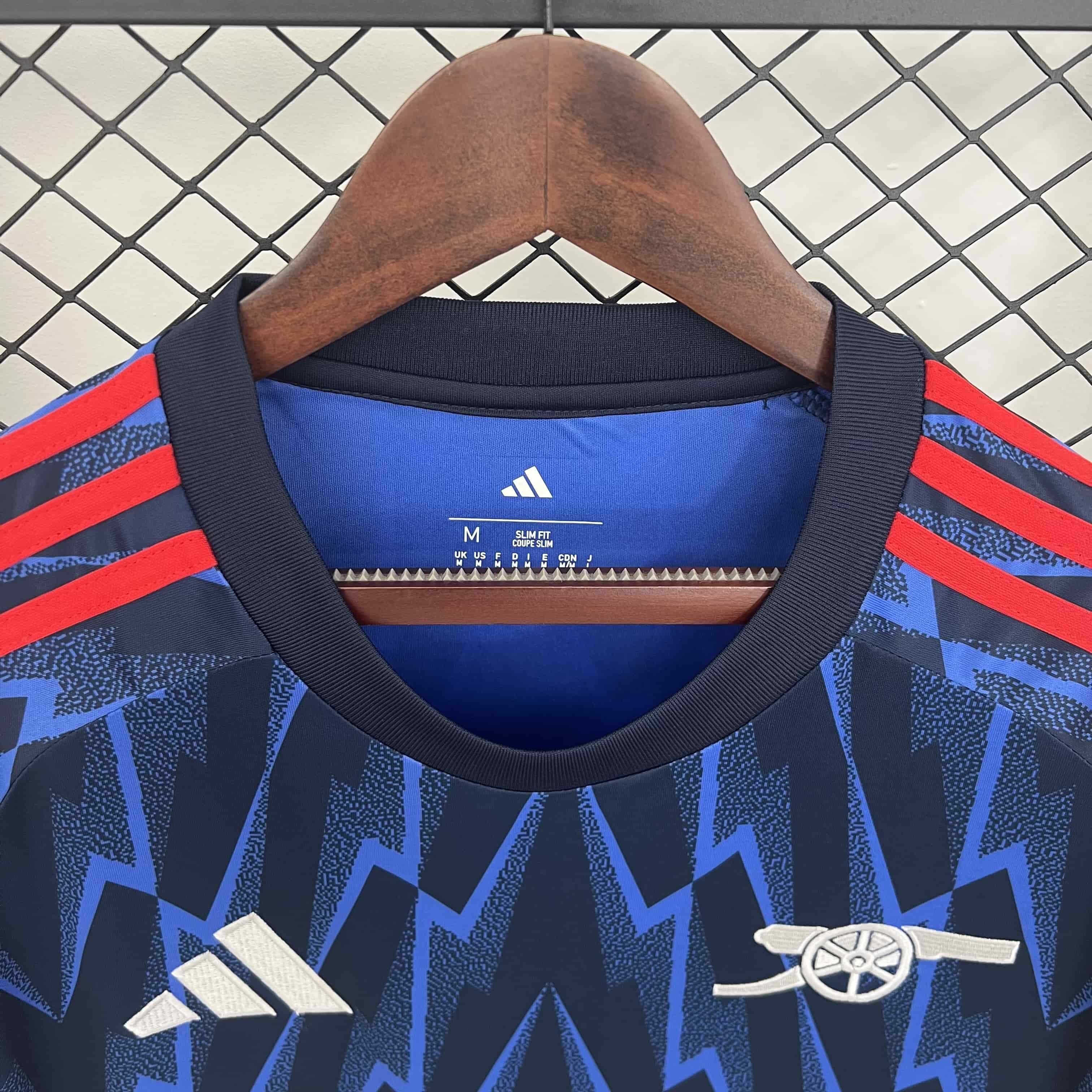 Arsenal 25/26 away jersey