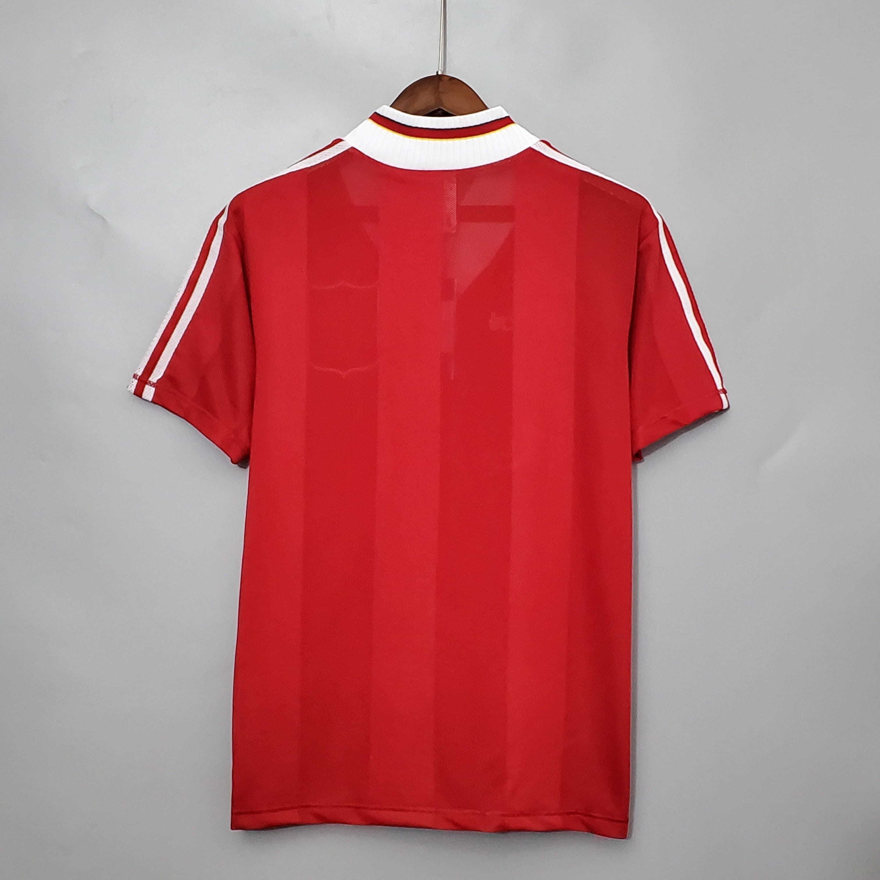 Liverpool home 95/96