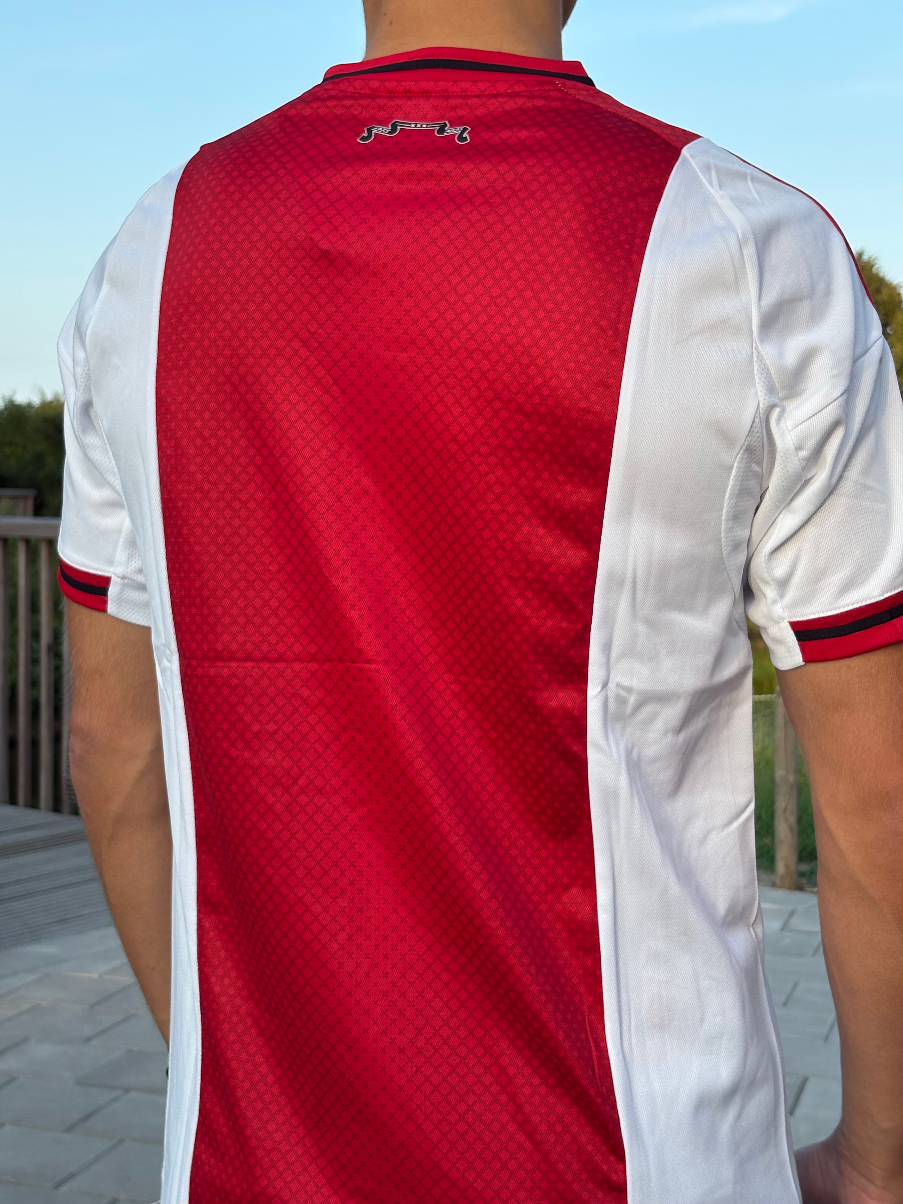 Ajax home 25/26