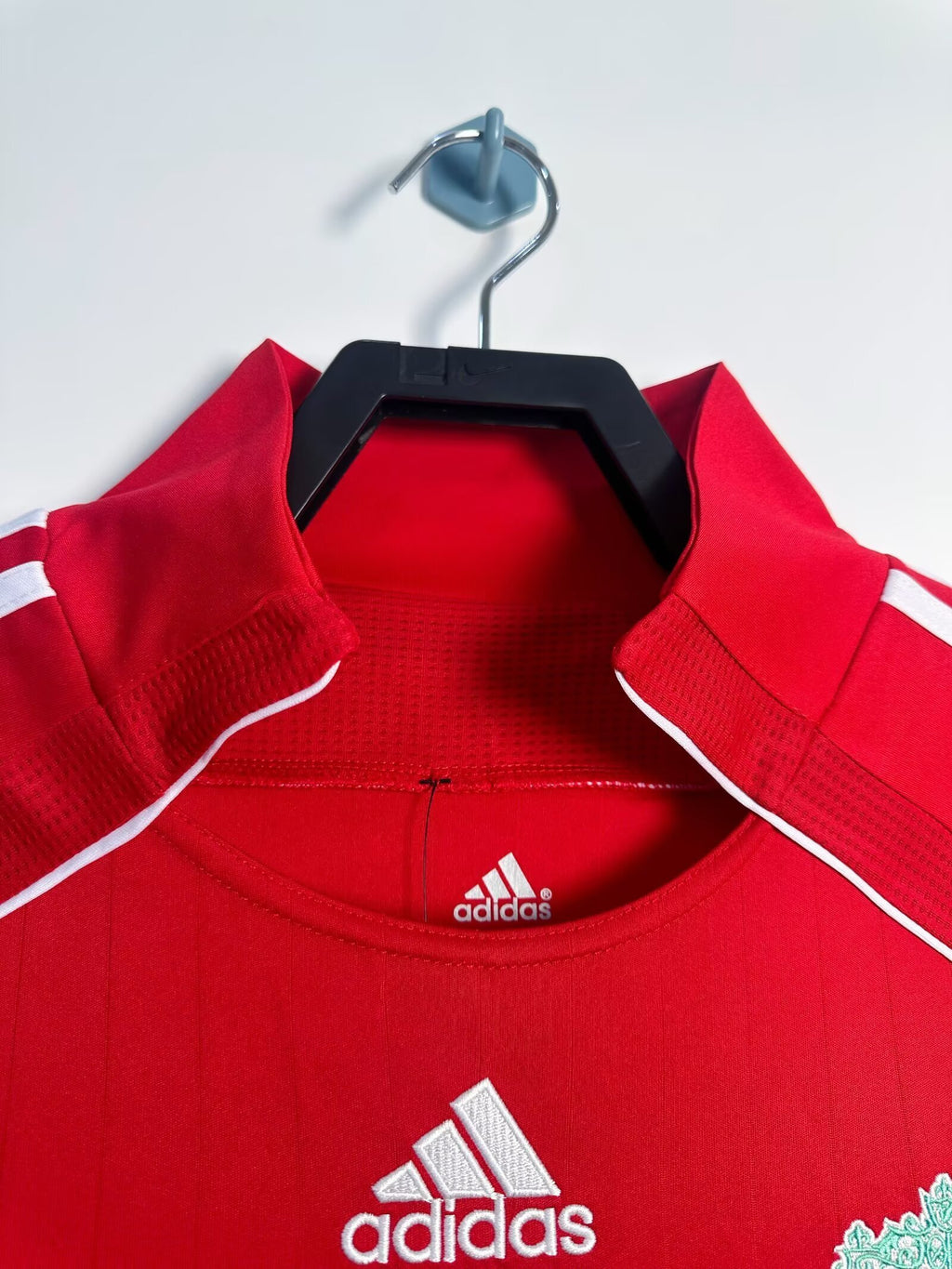 Liverpool home 06/07