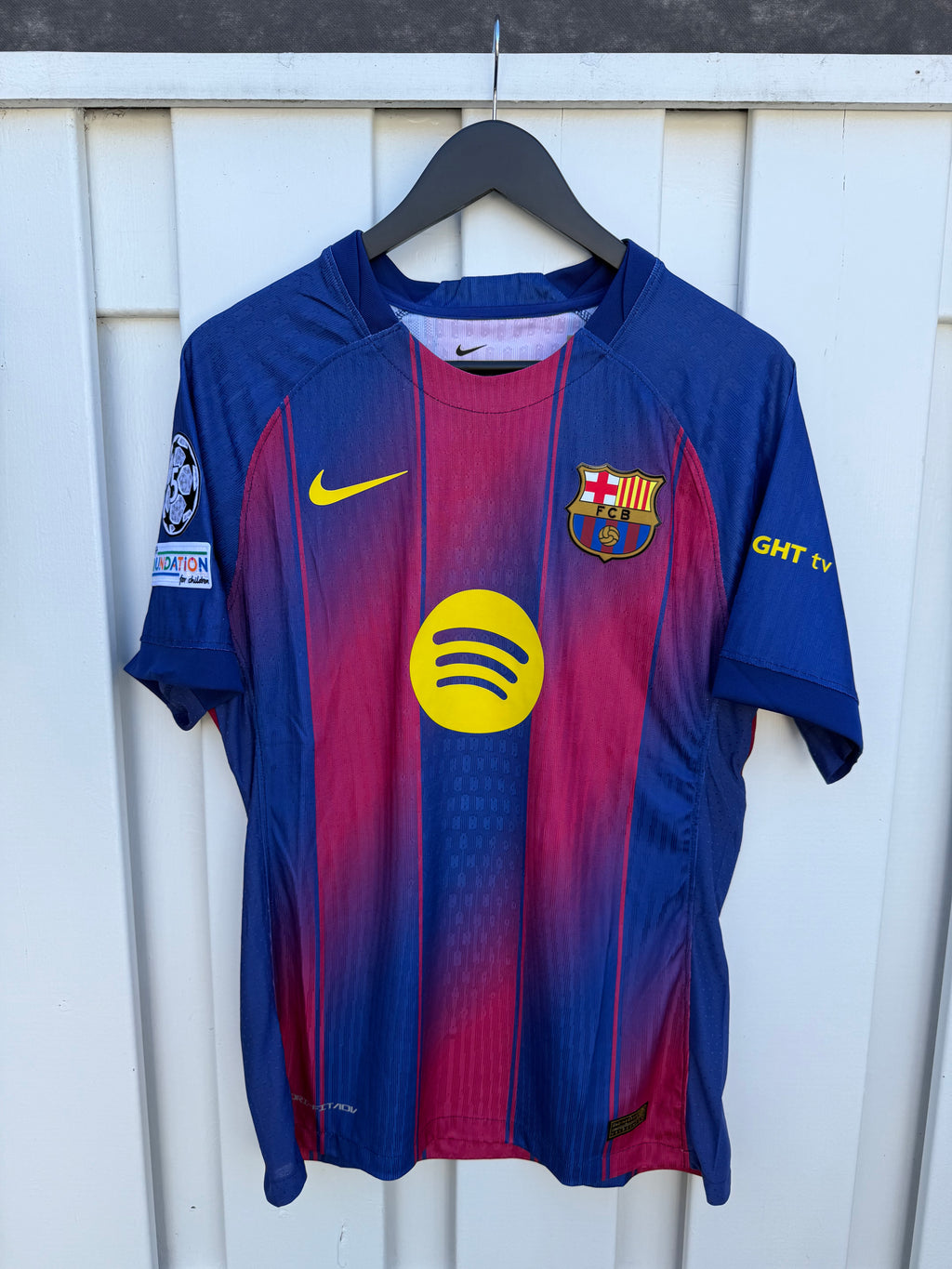 Barcelona home 25/26 player version