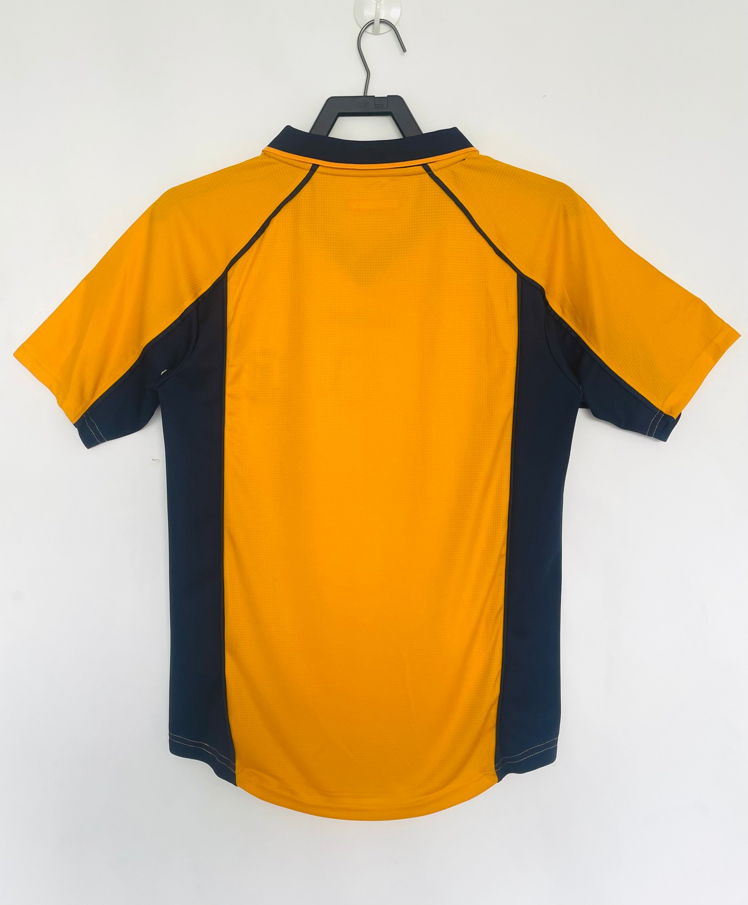 Liverpool Away 2000/02